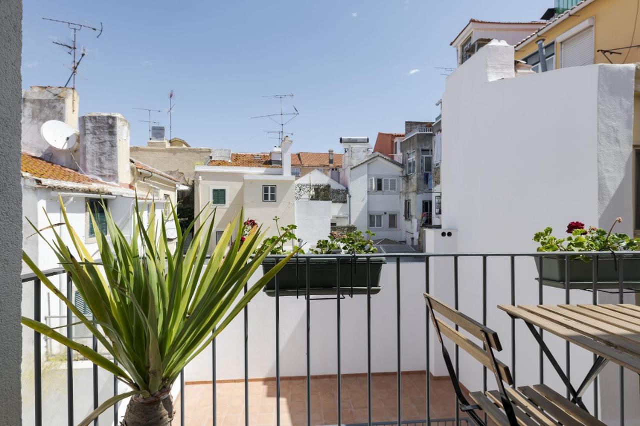 Peixeira Studios And Apartments Lisbon Exterior photo