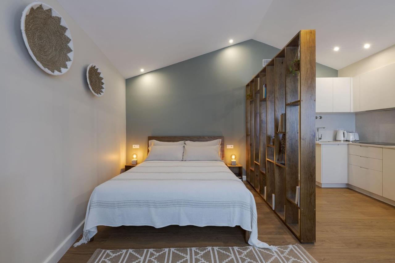 Peixeira Studios And Apartments Lisbon Exterior photo