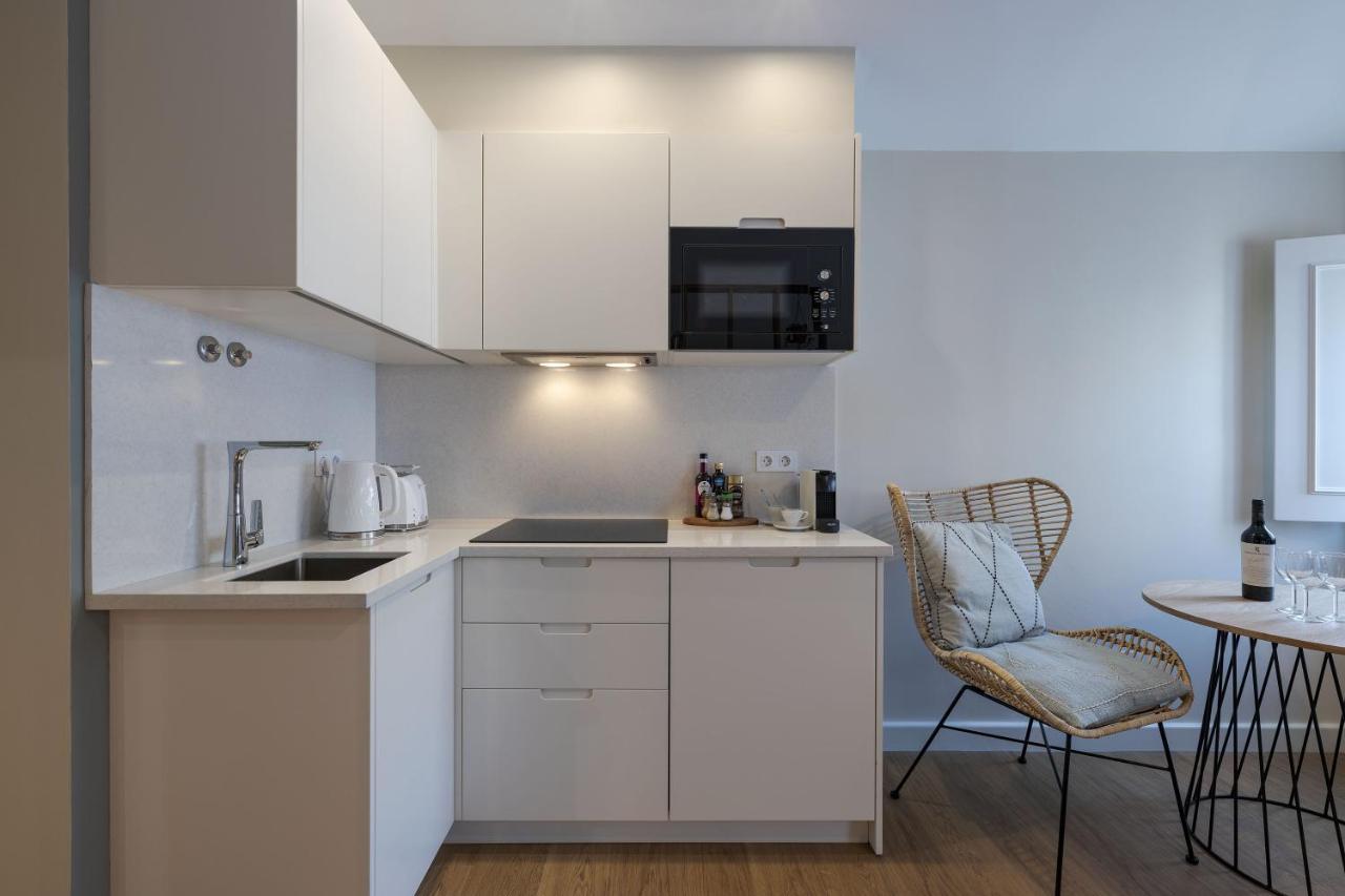 Peixeira Studios And Apartments Lisbon Exterior photo